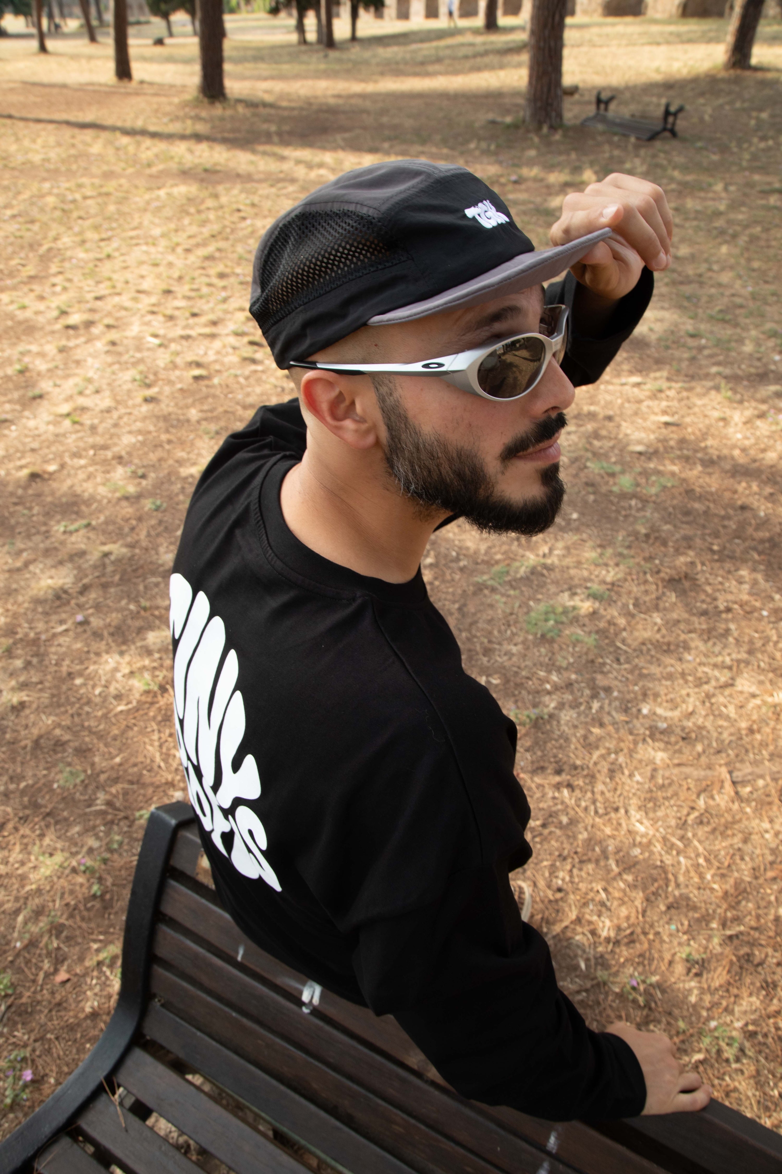 RUNNING HAT